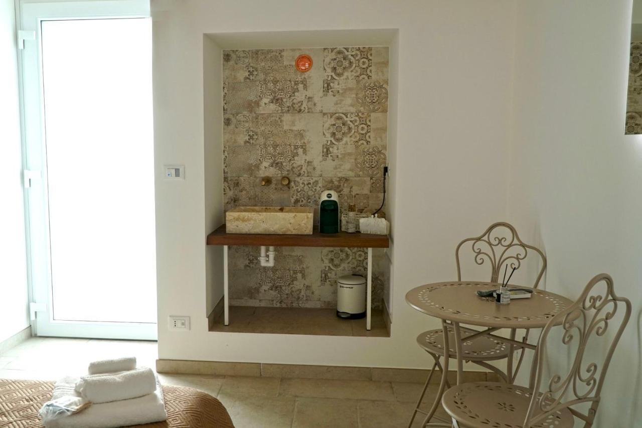 Suite 141 - Luxury B&B Monopoli Eksteriør bilde